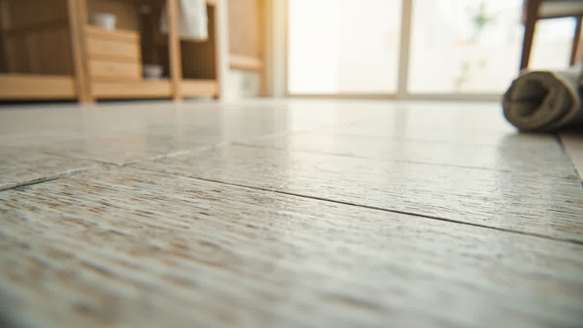 Keramik lantai anti slip untuk kamar mandi