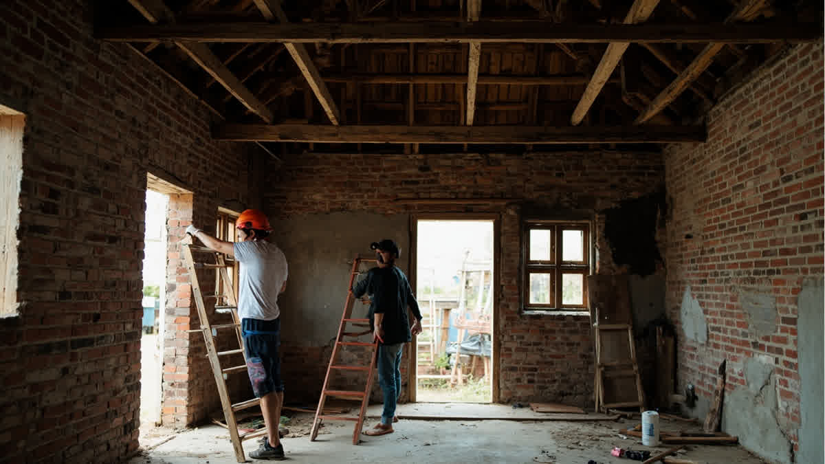renovasi rumah tua